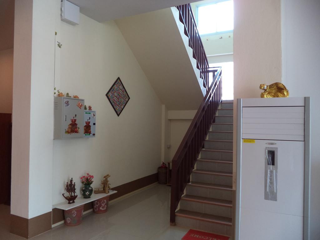 Avalon Residence Savannakhet Buitenkant foto