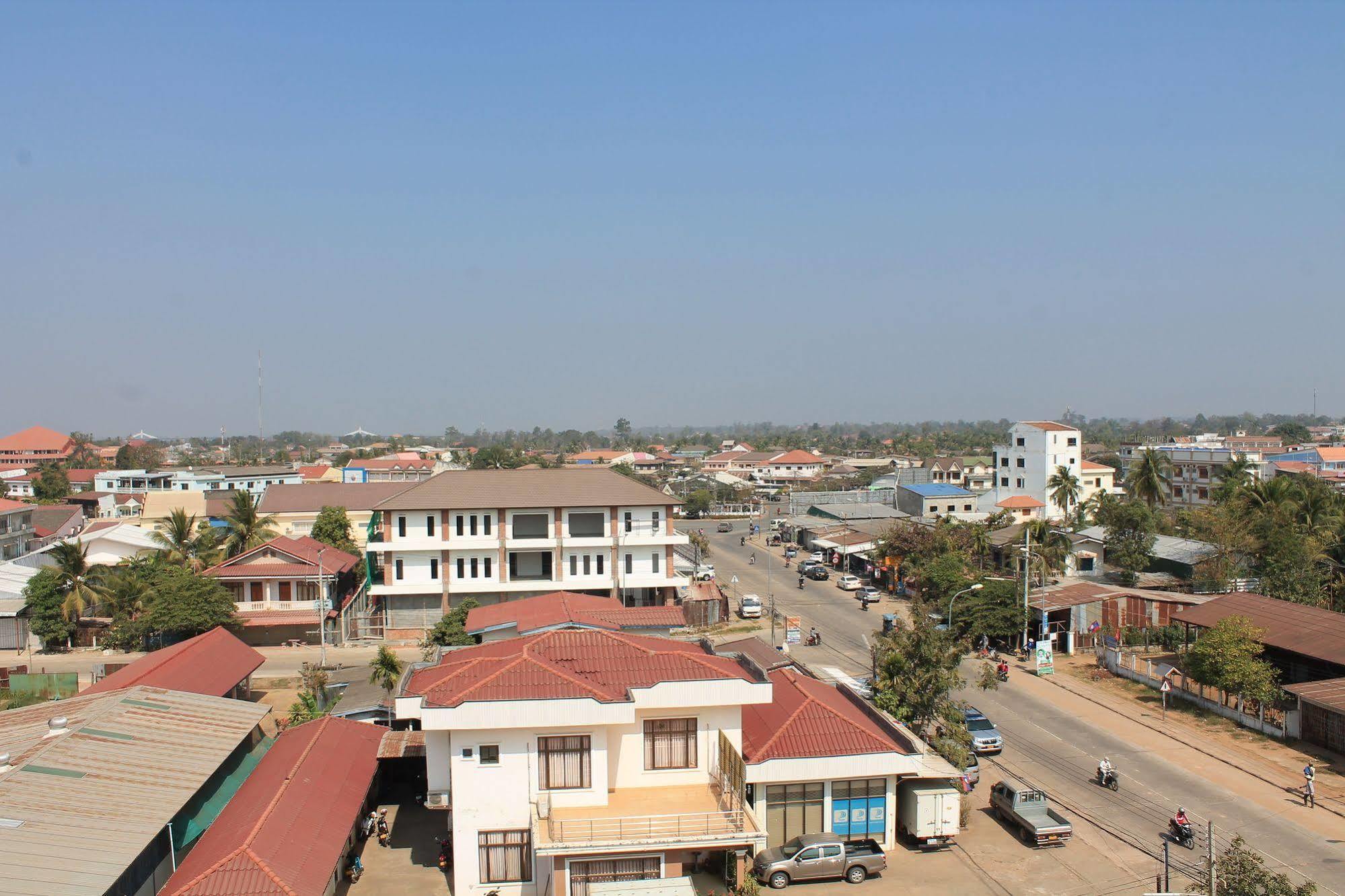 Avalon Residence Savannakhet Buitenkant foto